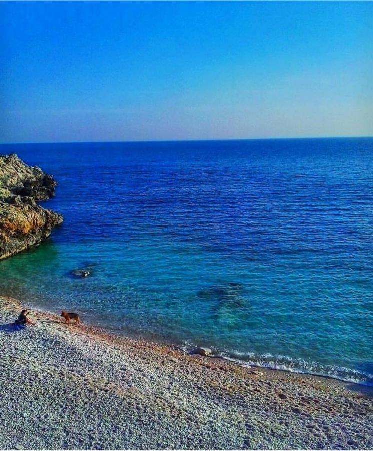 Oskar Amphitheater Apartments And Rooms With Free Parking بولا المظهر الخارجي الصورة