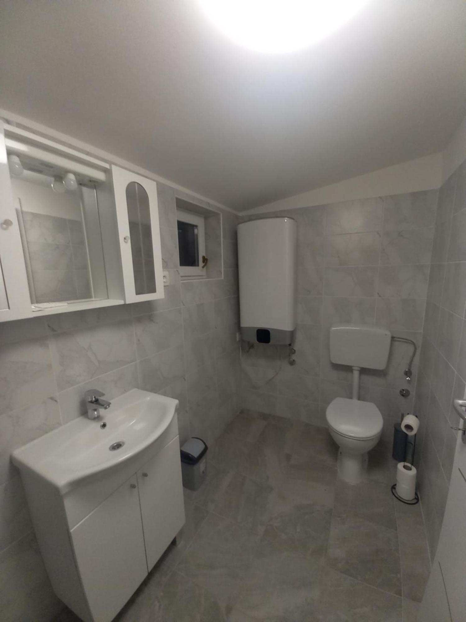 Oskar Amphitheater Apartments And Rooms With Free Parking بولا الغرفة الصورة